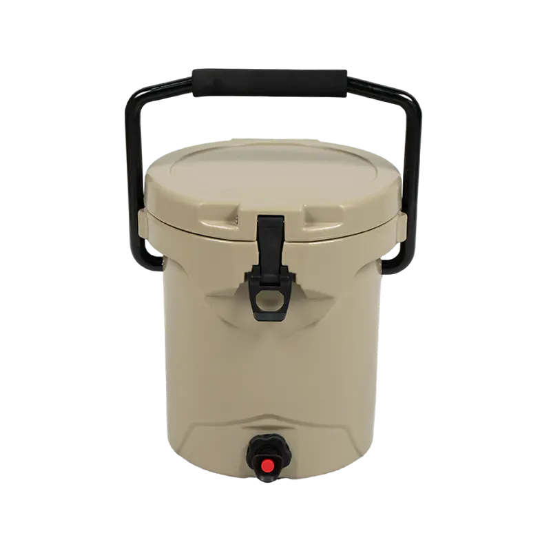 A 10QT Rotomolding Cooler Box a legjobb kompakt választás a következő kalandjához?